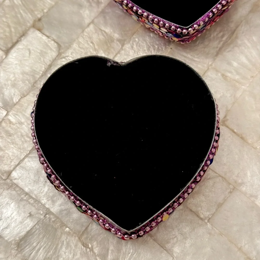 Sequin heart jewelry box